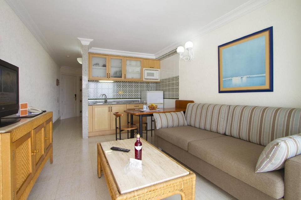 Plus Fariones Apartamentos 2
