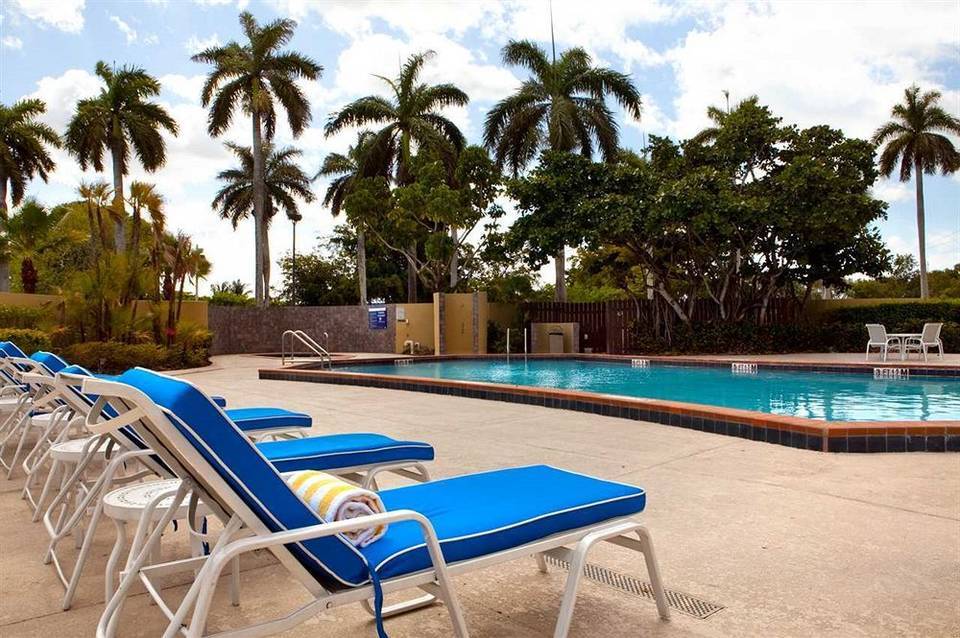 DoubleTree by Hilton Hotel Miami Airport & Convention Center 2