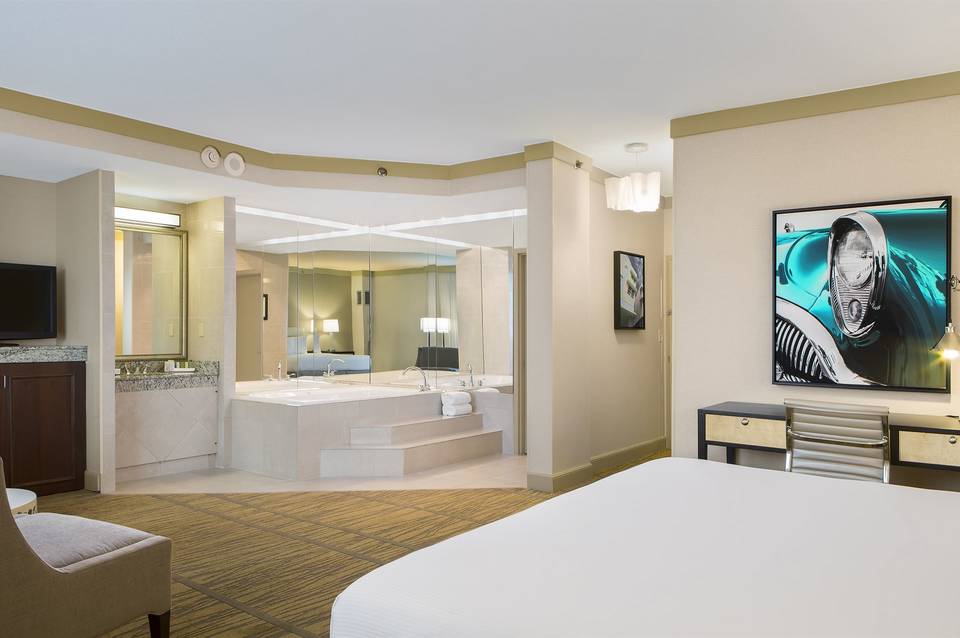 DoubleTree by Hilton Hotel Miami Airport & Convention Center 4