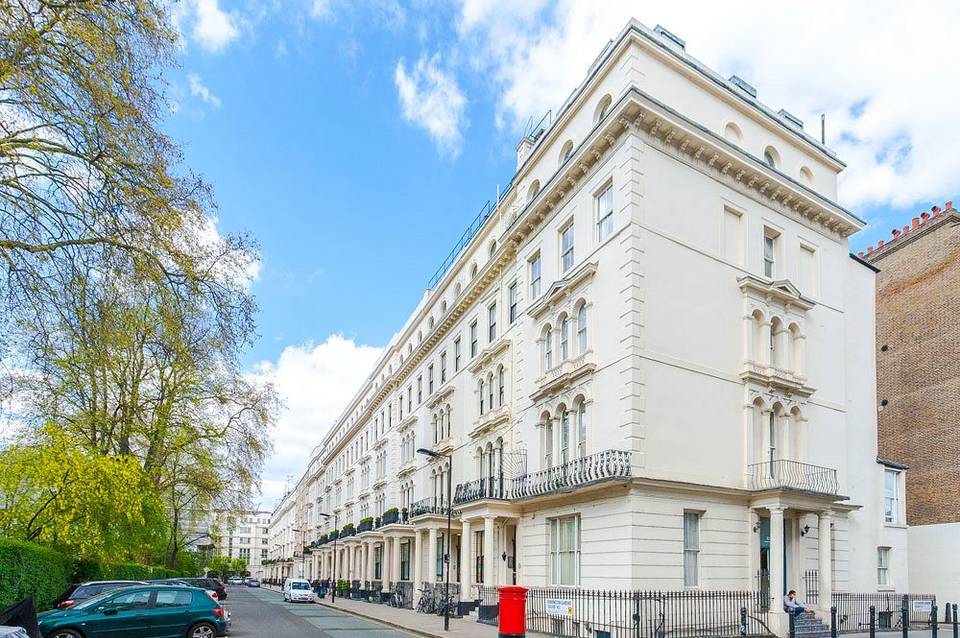 London House 1