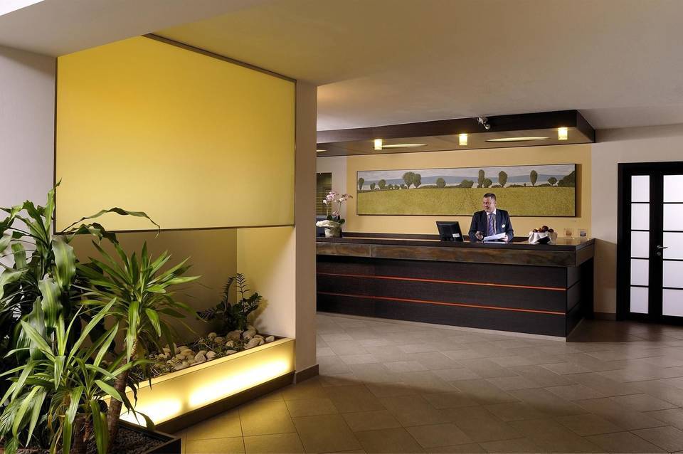 Best Western City Hotel 3