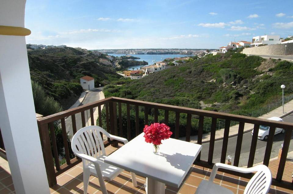 Calallonga Hotel Menorca 1