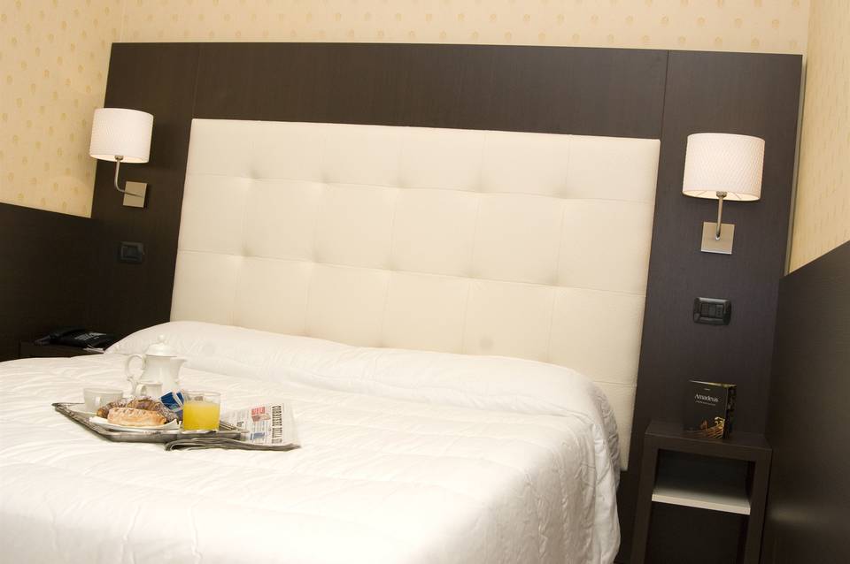 iH Hotels Bologna Amadeus 4