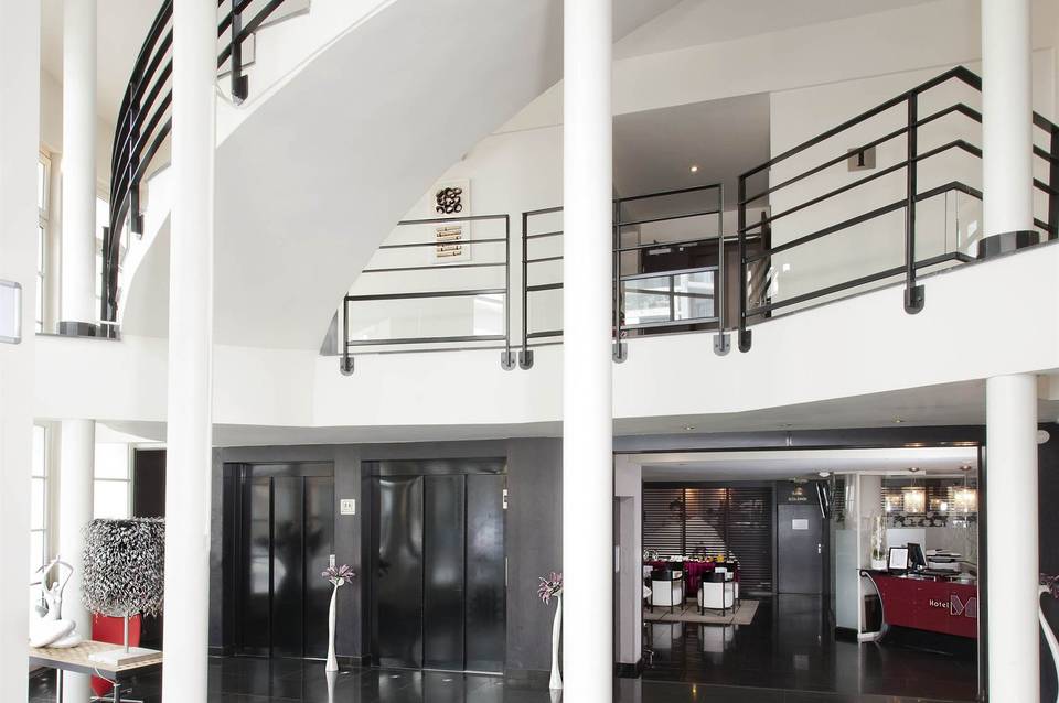 Le M Hotel Paris 2