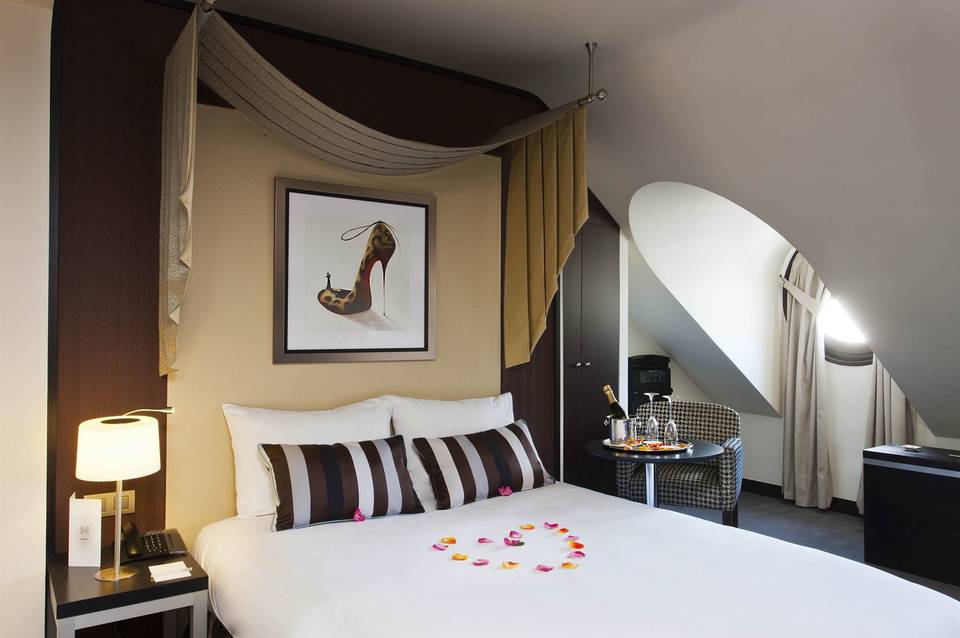 Le M Hotel Paris 4