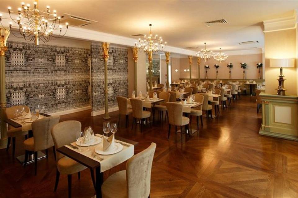 Capital Plaza Hotel 2