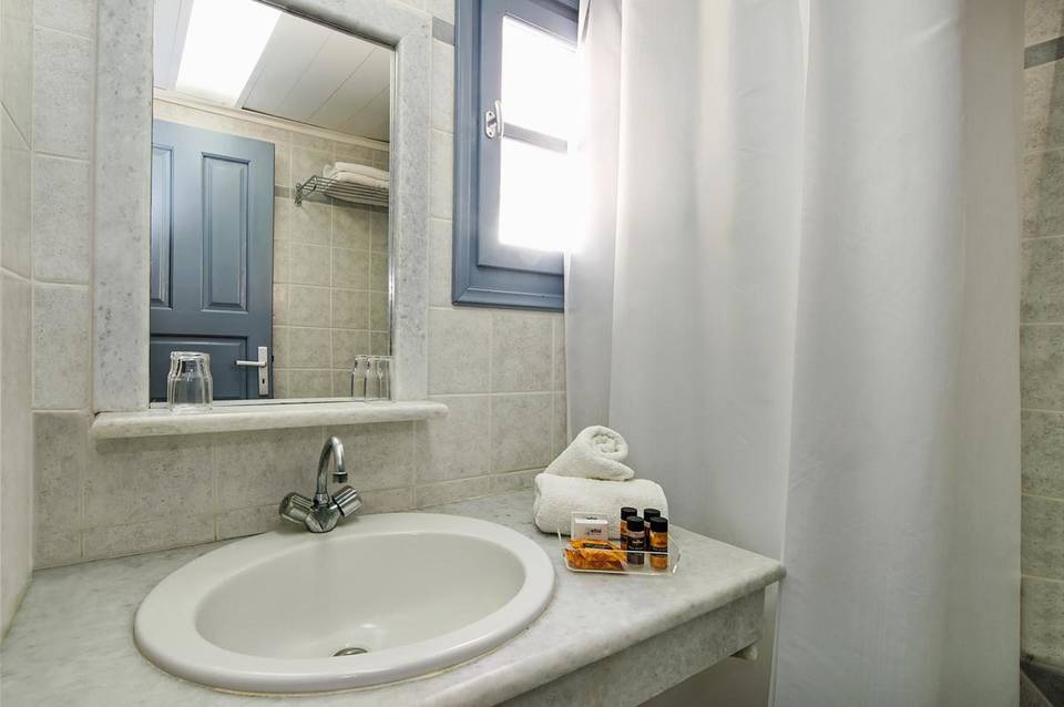 Atlantis Beach Villa 3