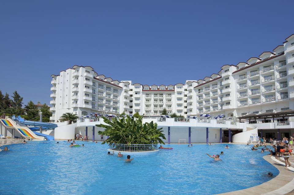 Serenis Hotel 2