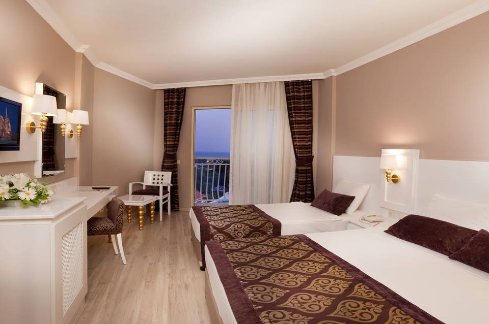 Serenis Hotel 4