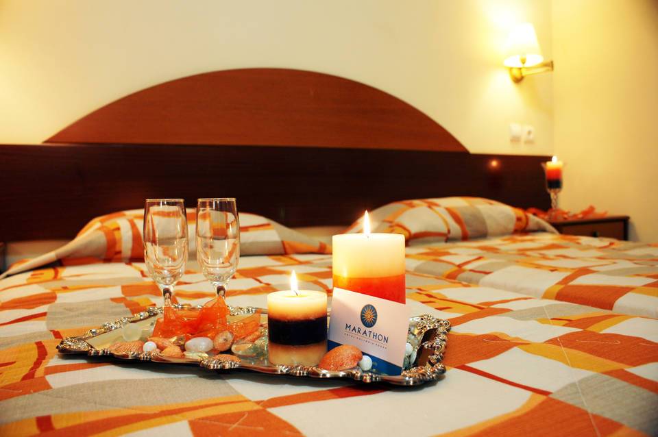 Marathon Hotel 2