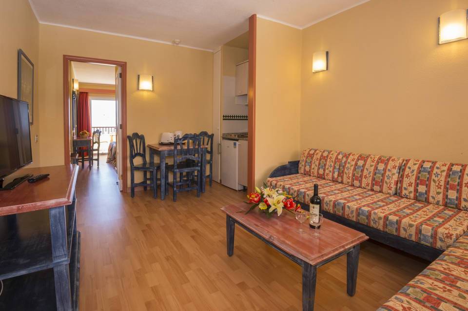 Apartamentos La Caleta 1
