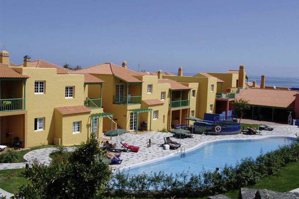 Apartamentos La Caleta 5