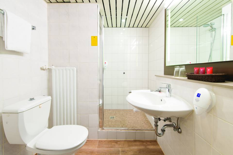 Leonardo Hotel Hamburg City Nord 5