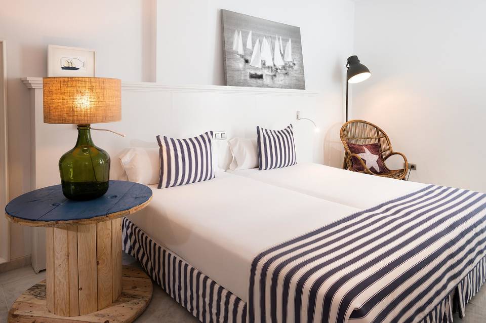 Marina Suites 5