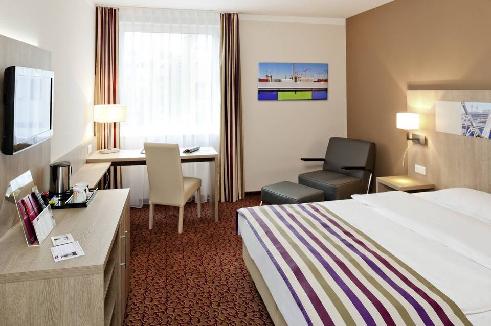 Mercure Hotel Hamburg am Volkspark 1