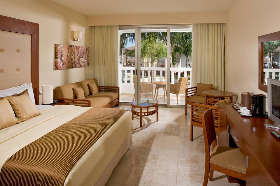 Grand Riviera Princess 2