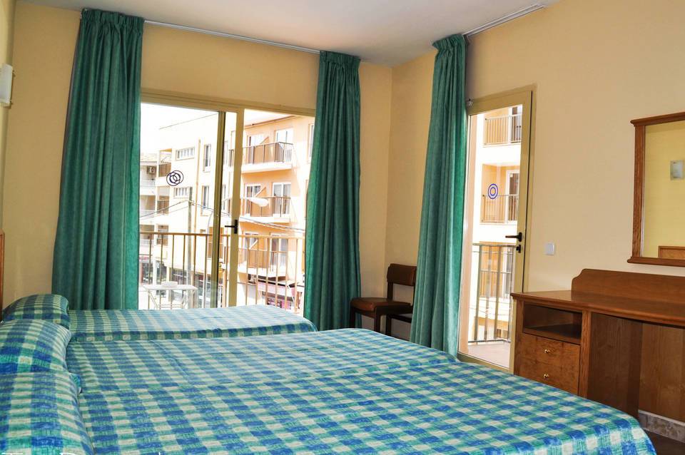 Hotel Iris 2