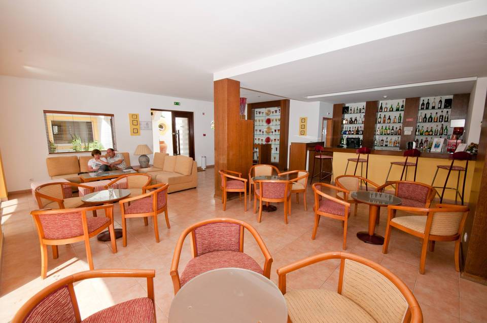 Luz Bay Club Beach & Sun Hotel 5