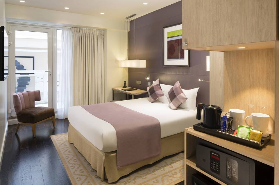Le M Hotel Paris 1