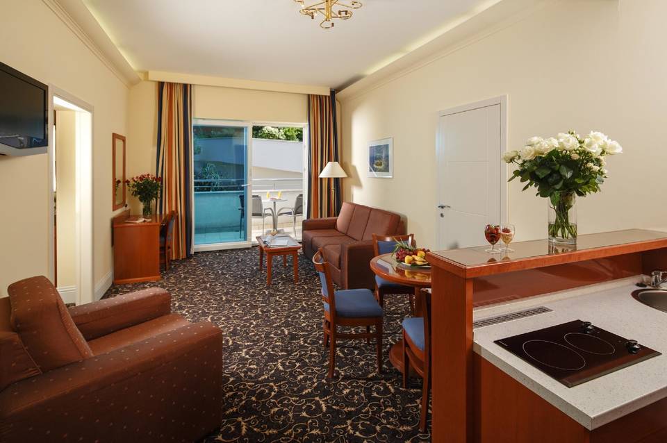 Royal Palm Hotel 1