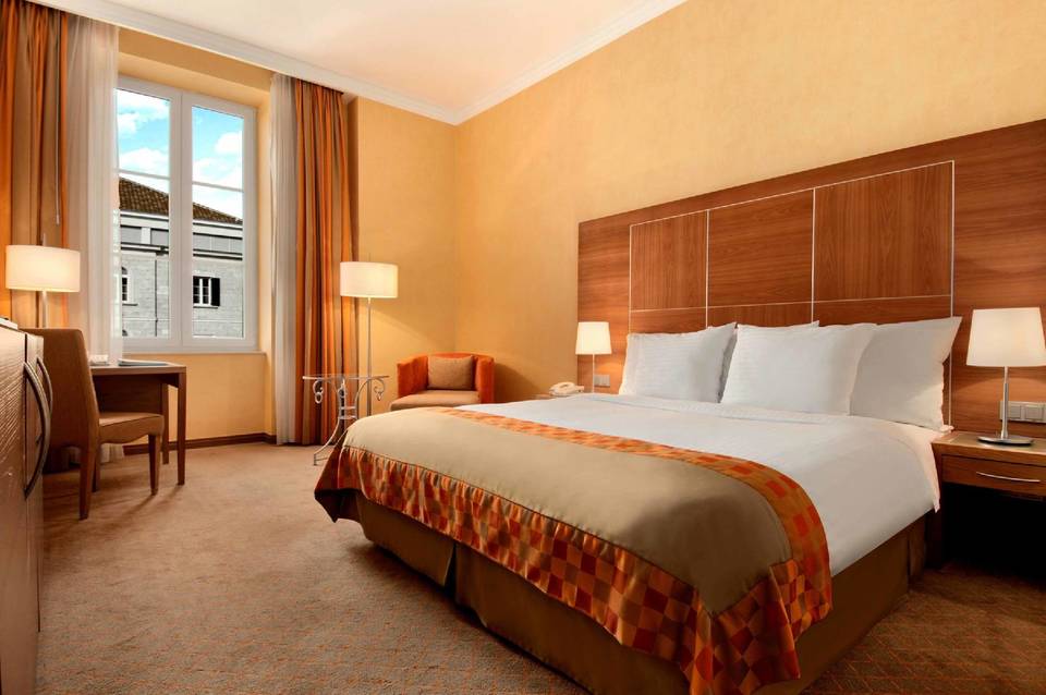 Hilton Imperial Dubrovnik 4