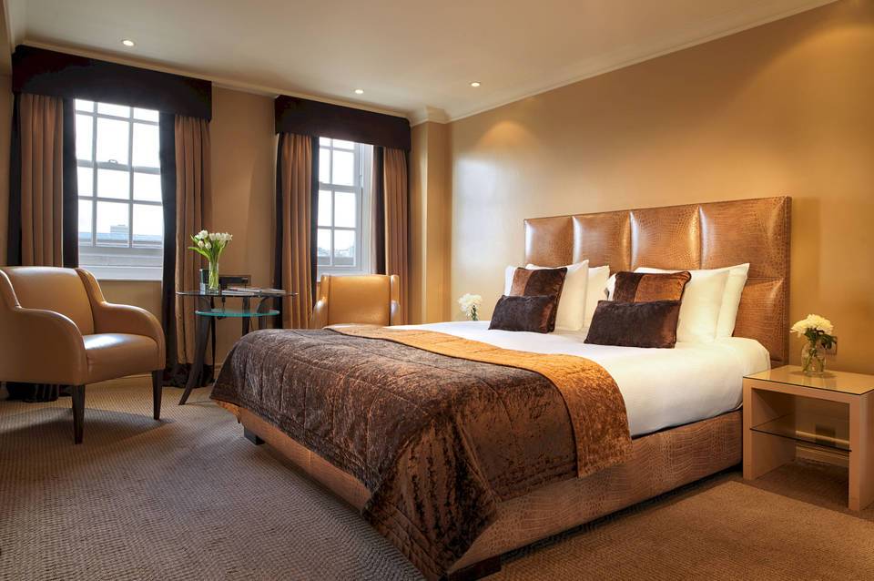 Radisson Blu Hotel, London Bond Street 1