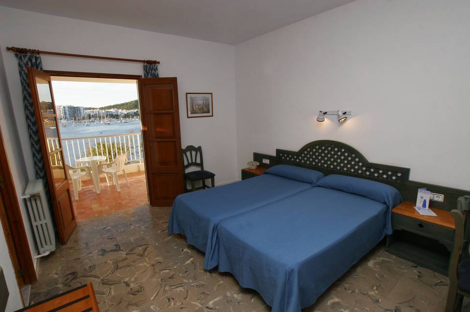Hotel Ses Savines 4
