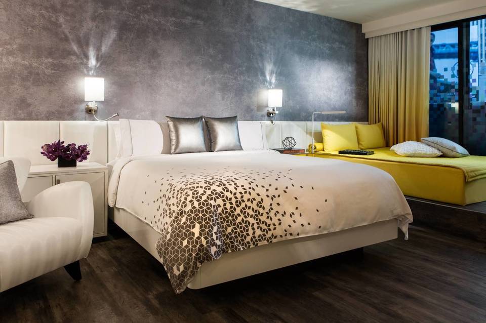 Renaissance New York Times Square Hotel 1