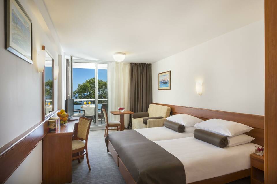 Hotel Marina 5