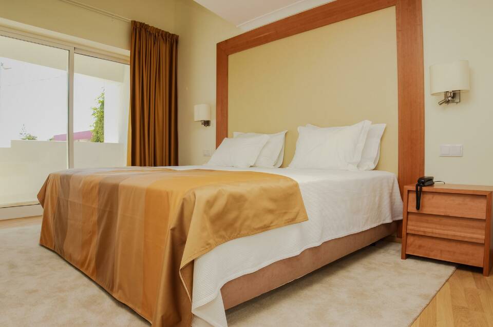 Lagoa Hotel 4