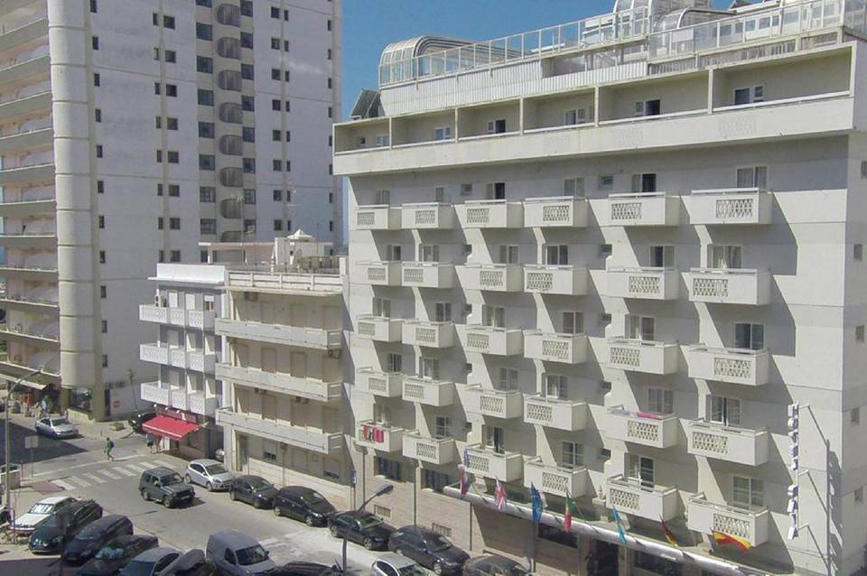 Baía Beach Hotel 2
