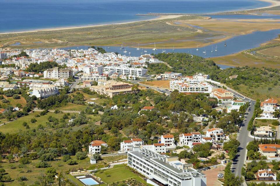 Pelican Alvor 1