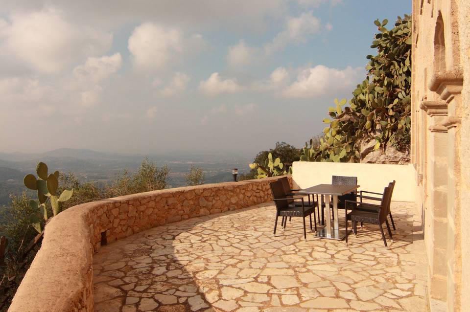 Petit Hotel Sant Salvador 4