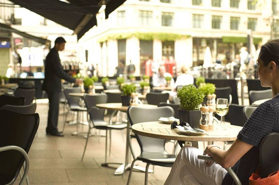 Radisson Blu Hotel, London Leicester Square 5