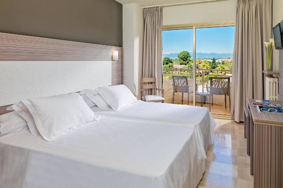 H10 Cambrils Playa 5