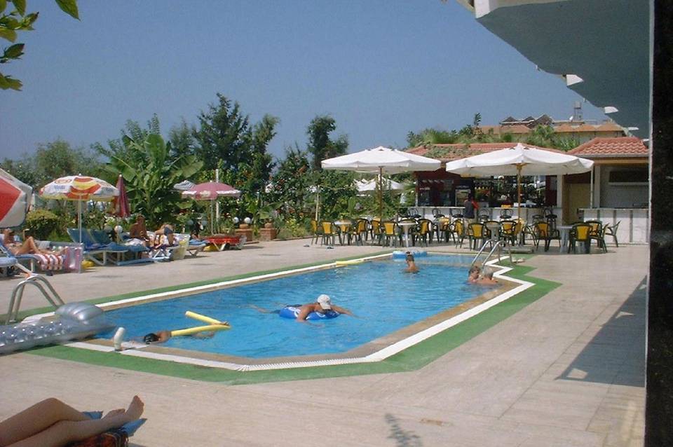 Azak Beach Hotel 4