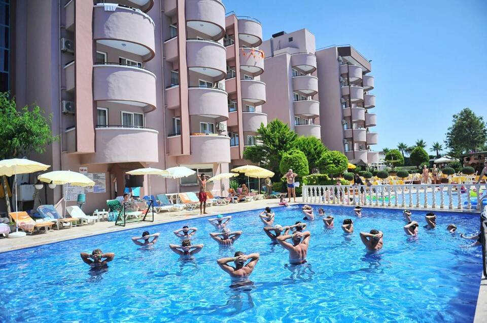 Grand Uysal Beach Hotel 5