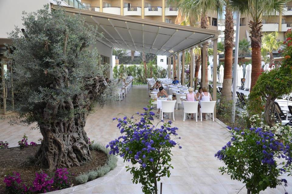 Port Side Resort Hotel 3
