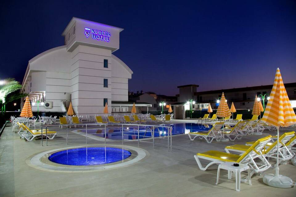 Oji Beach Hotel 1