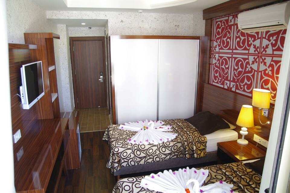 Grand Barhan Hotel 5