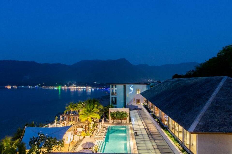 Cape Sienna Phuket Gourmet Hotel & Villas  1