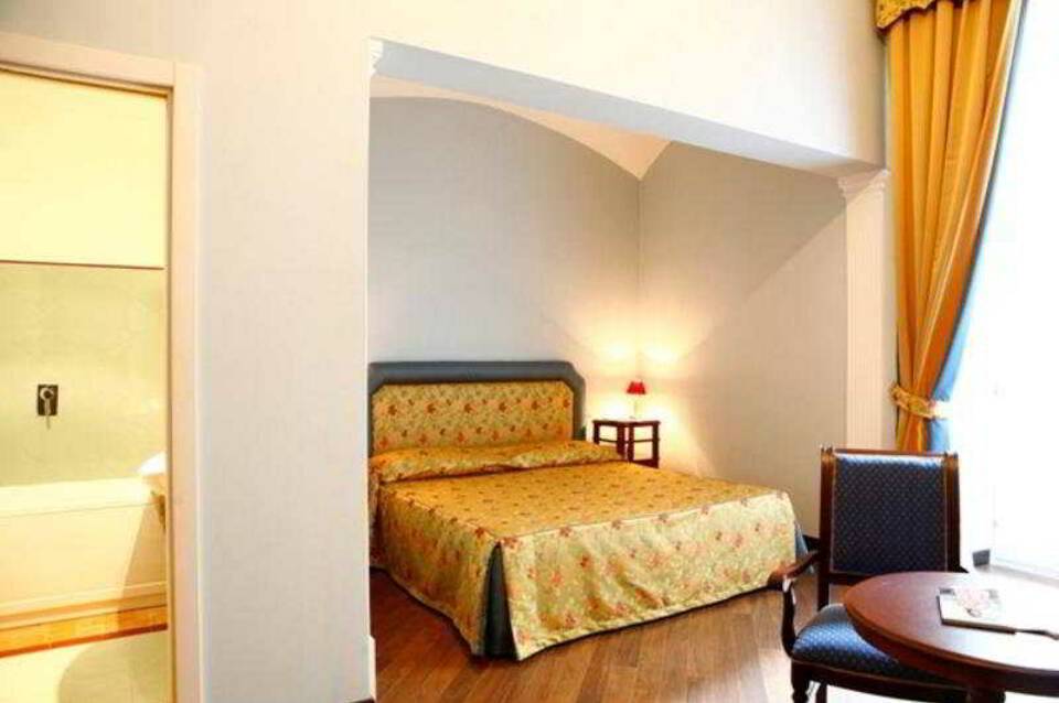 Decumani Hotel De Charme 2
