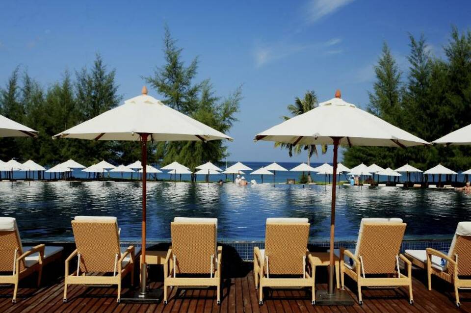 Splash Beach Resort 1