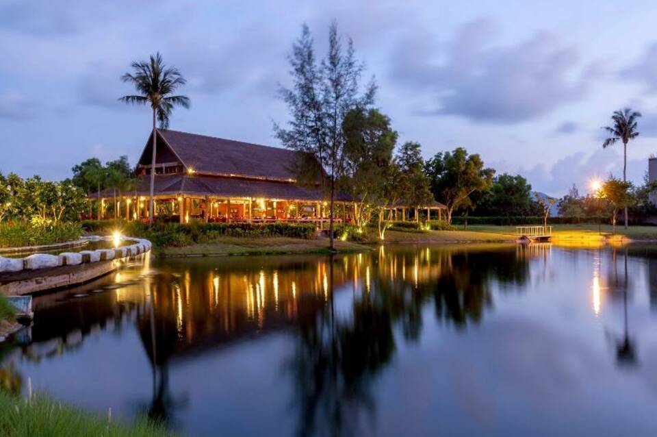 Splash Beach Resort 2