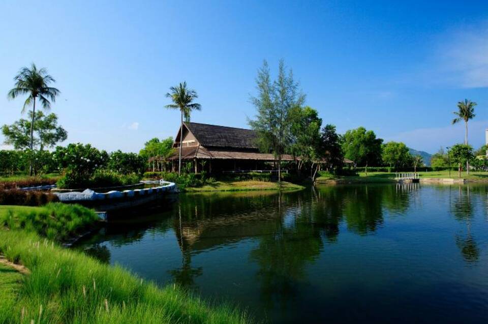 Splash Beach Resort 5