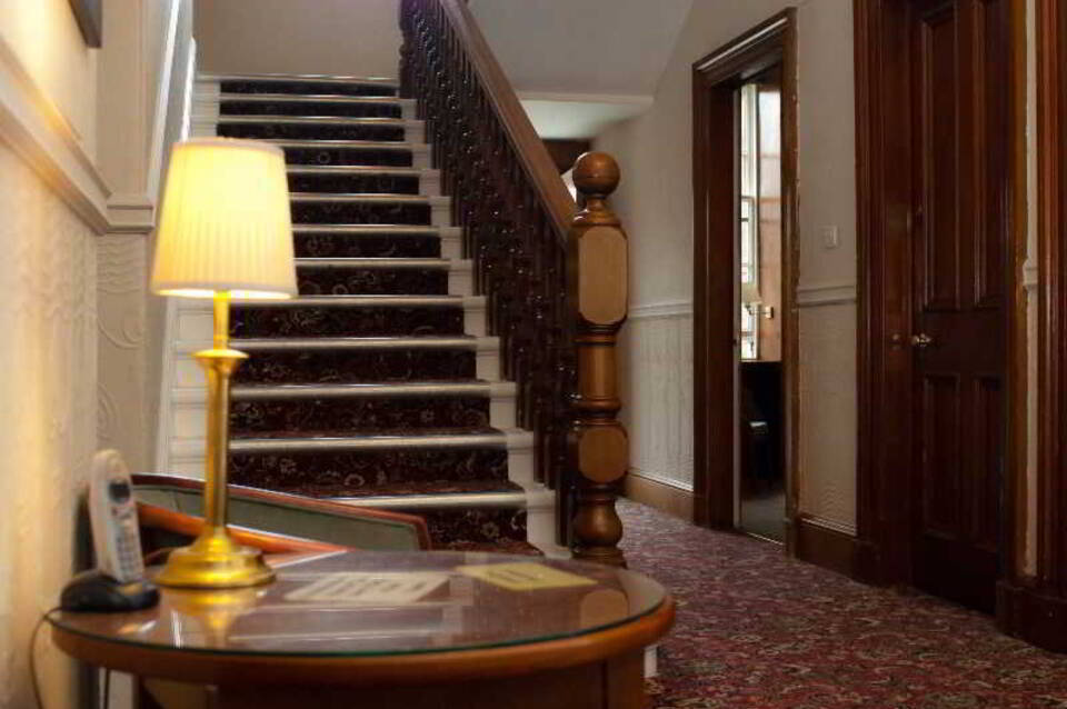 Edinburgh House 4