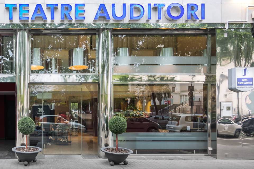 SM Hotel Teatre Auditori 1