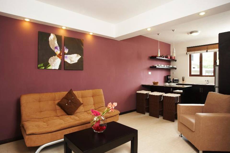 Grand Bay Suites 4
