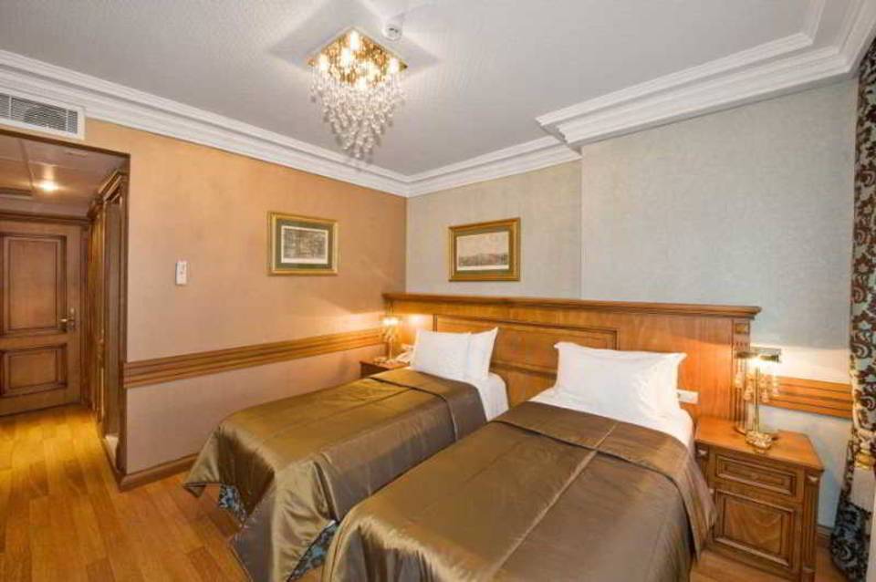 Ferman Hotel Old City Istanbul 4