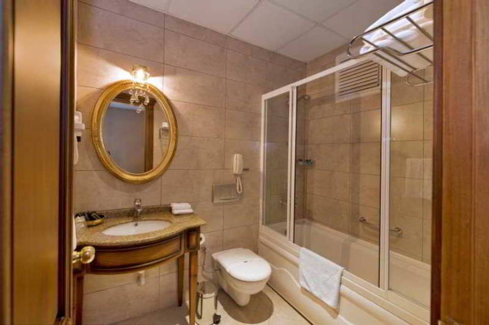 Ferman Hotel Old City Istanbul 5